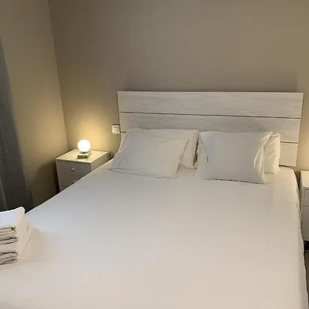 Deluxe Apartment *