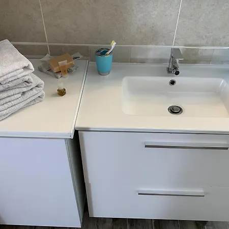 Apartment Deluxe *